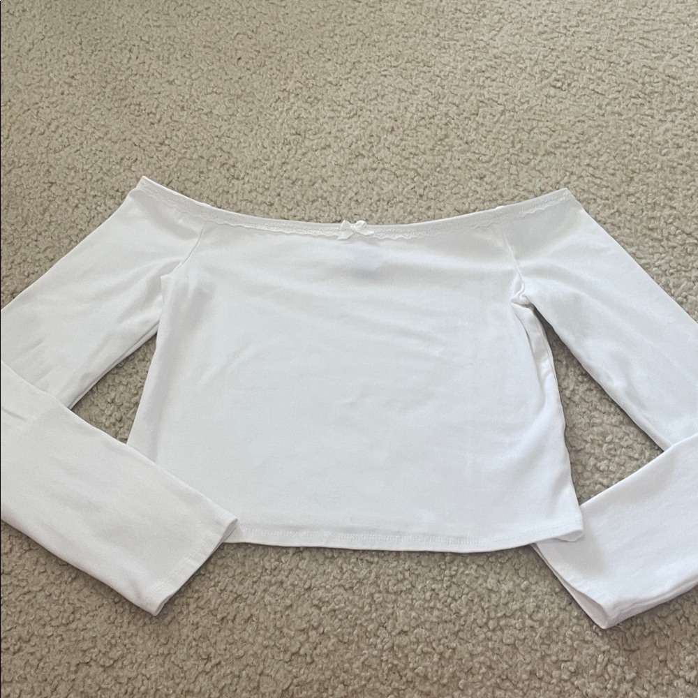 Wild Fable White Off-Shoulder Long Sleeve Crop Top Blouse M